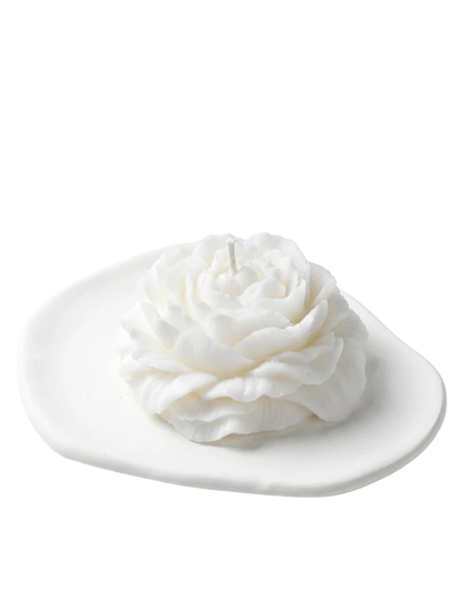 MieleGifts white soy wax candle shaped like a fully bloomed peony flower resting on a matching white ceramic tray